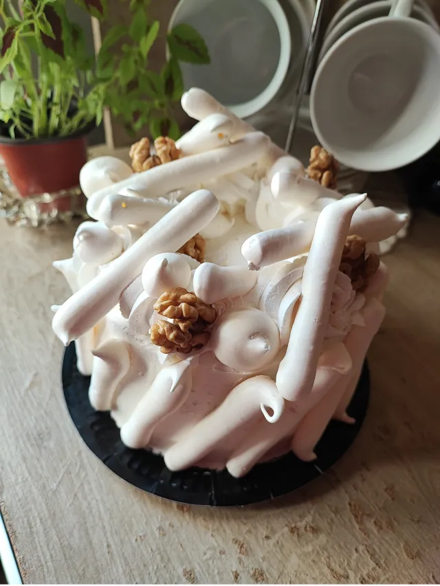 MERENGUE MANJAR LÚCUMA